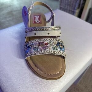 Pop Floral Embellished Sandals with Sparkling Accents